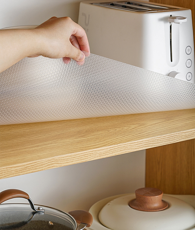 Ochranná podložka do skříňek zásuvek