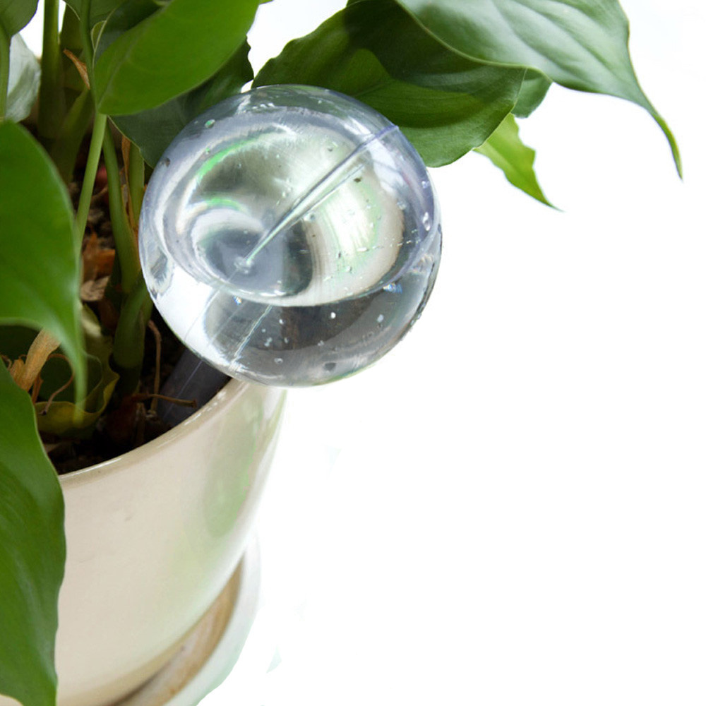 Zavlažovací koule dávkovač vody do květináče