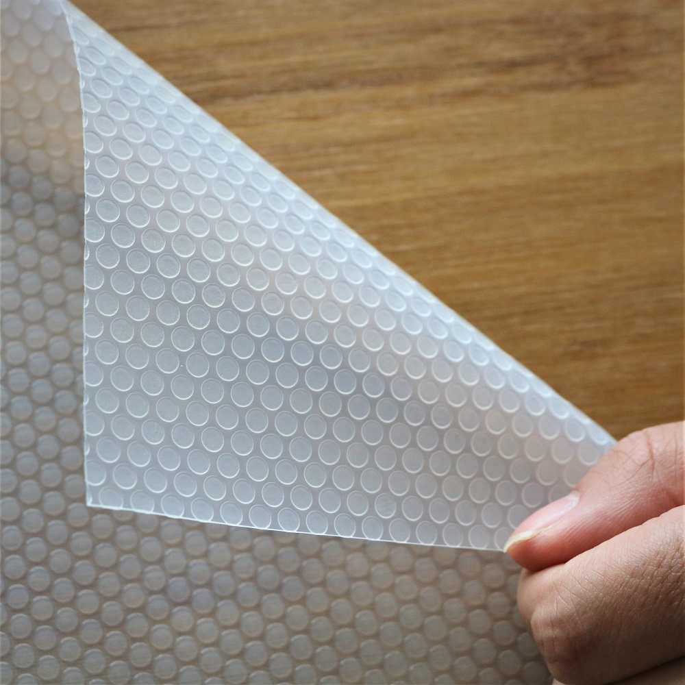 Ochranná podložka do skříňek zásuvek