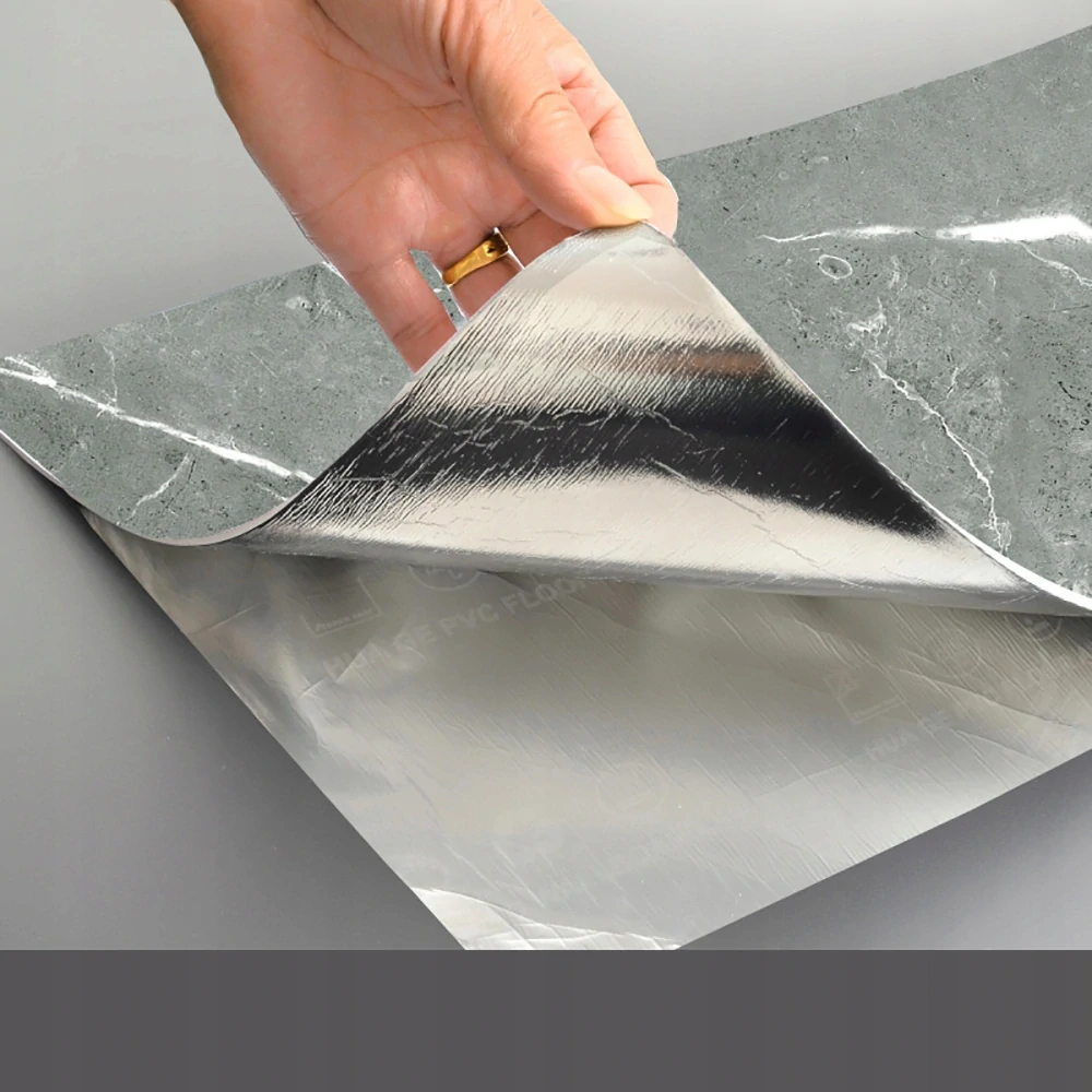 Panele samolepicí šedá mramorová pěnová tapeta nástěnné 30x60cm 10 ks